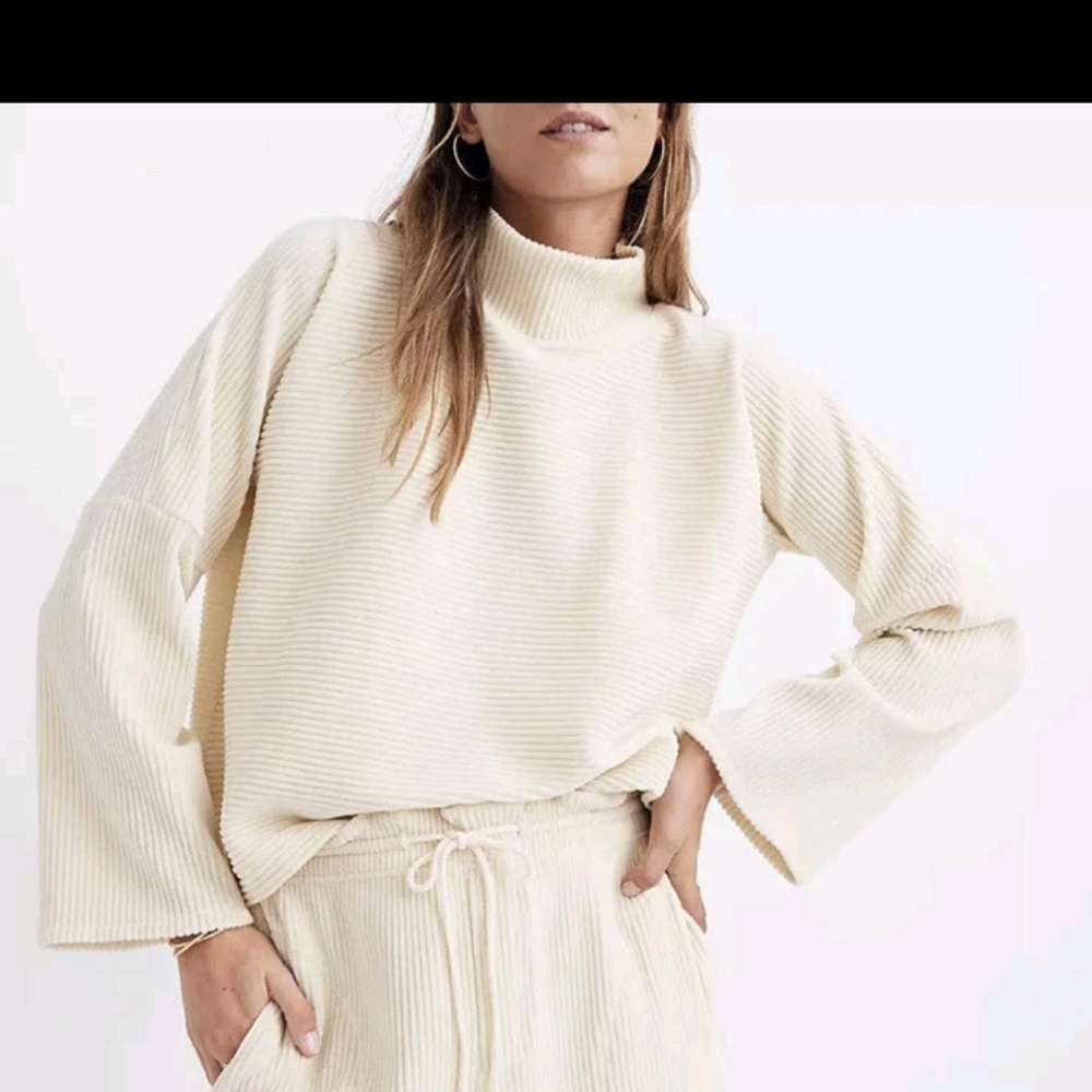 Madewell Cream Womens Sweater Cozy/comfortable Cream Color SIZE SMALL